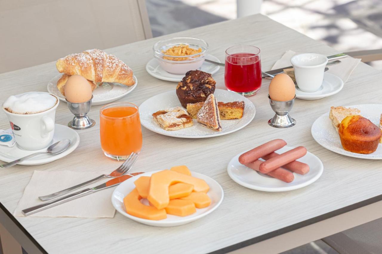 Hotel Schiller Cervia Luaran gambar
